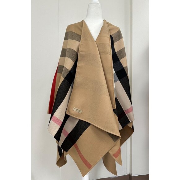 Burberry Women’s Charlotte reversible solid check Wool cape Camel 140*14… - Picture 4 of 11
